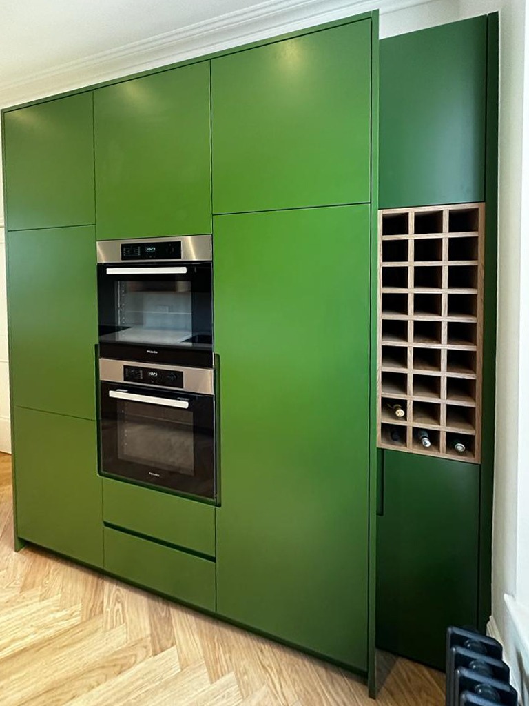 Green Kitchen 12